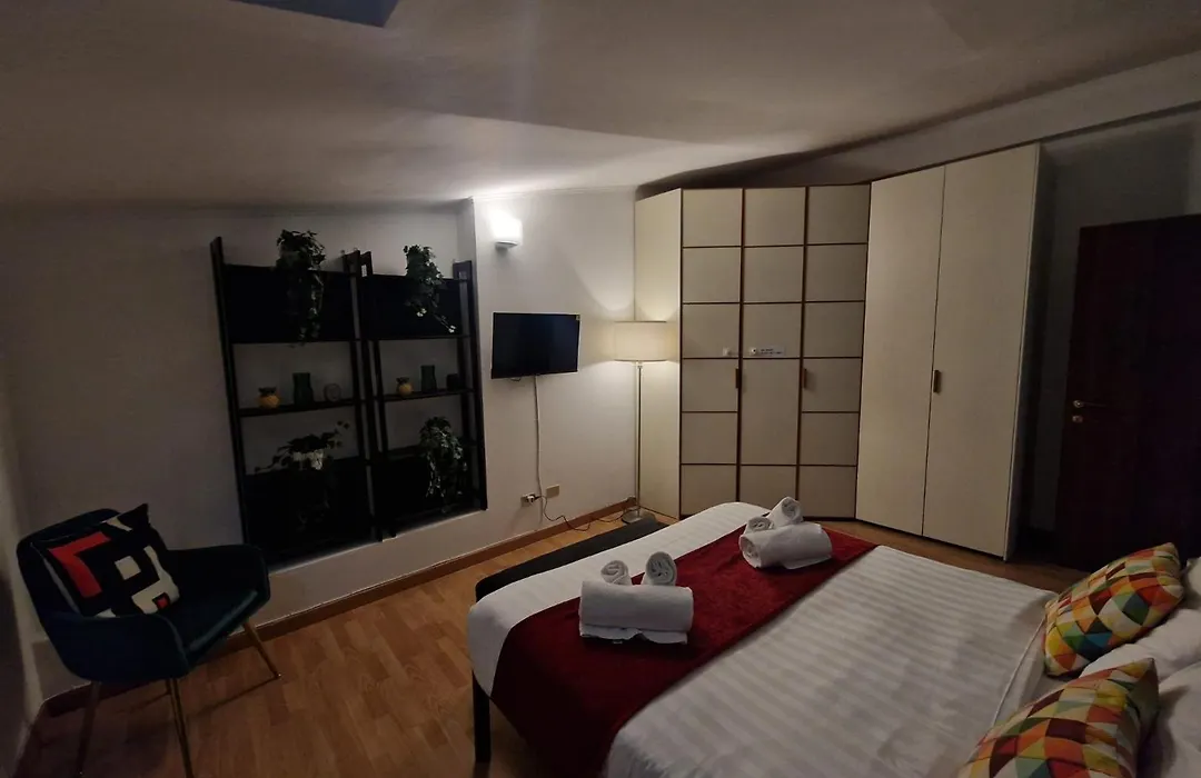 Salmini Porta Romana Apartment By 101Flats-1